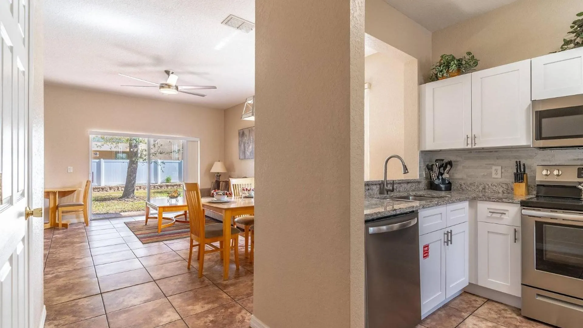 402 Regal Palms Villa Davenport
